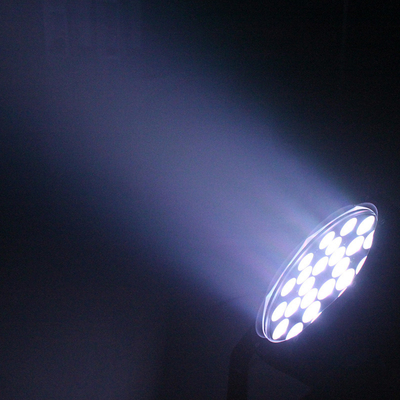 82W LED Par Dapat Mencuci Par Up Light 24 * 3W RGBW 4 In 1 LED Flat Par Light Untuk Pesta