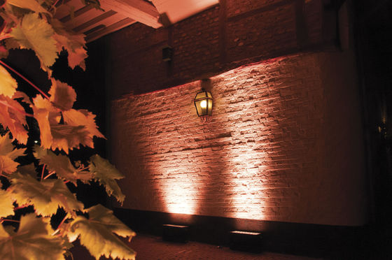 Lampu Sorot Dinding Tahan Air Efek Strobe Beam Wash Warna Kota LED RGBW 40*10W Luar Ruangan IP65 Mode Kontrol DMX512