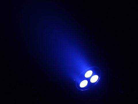 DMX512 3 LED RGBWA-UV Enam warna LED par dapat menyalakan cahaya